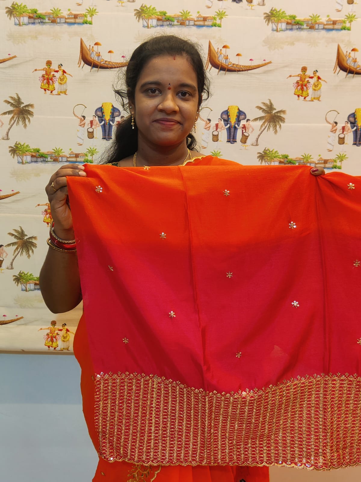 Kinjal Red & Orange Dual Shade Saree