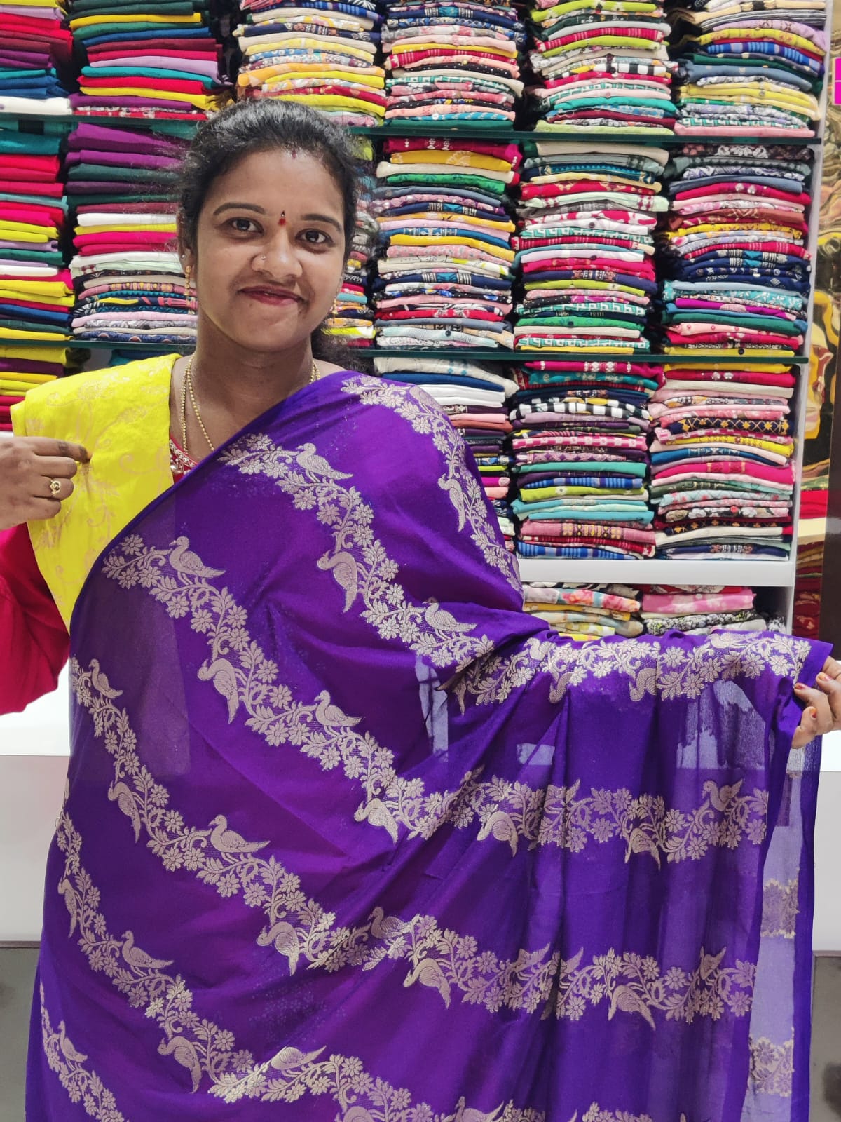 Banarasi Zari Sparrow Weaving Saree